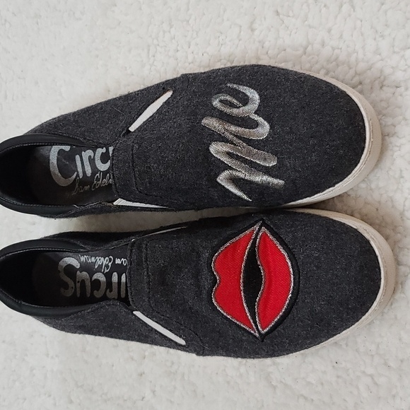 Circus Sam Edelman Womens Slip-on Loafers Shoes Appliques Gray Size 6.5 EUC - Picture 1 of 10